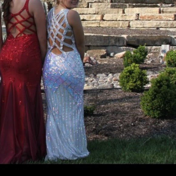 size 4 prom dress - Picture 3 of 3